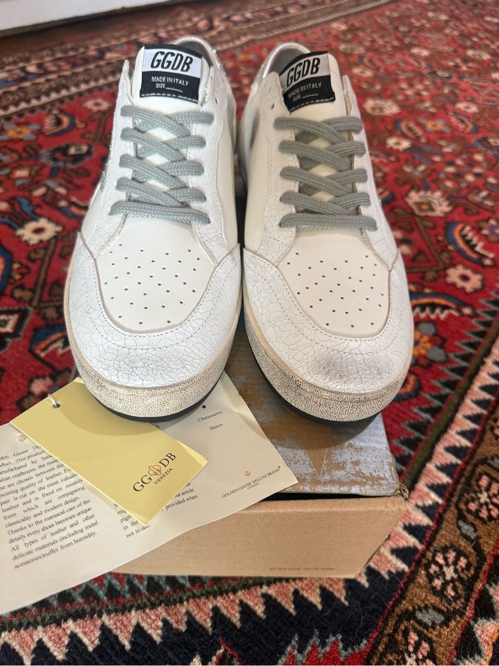 Men's Cream Casual Sneakers with Glitter Star Accent - Picture 2 of 4
